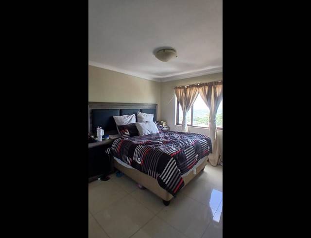 2 BEDROOM APARTMENT FOR SALE IN MONTCLAIR